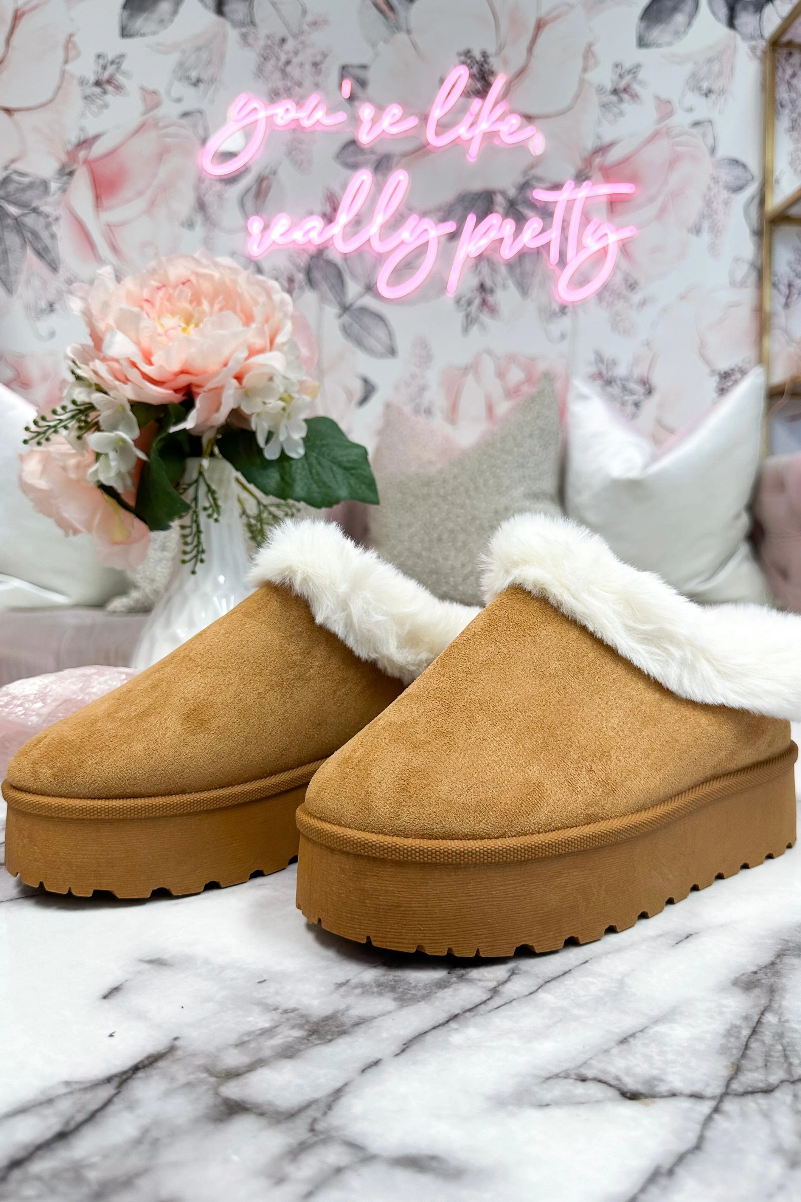 Brigham Fur Lined Platform Clog Slides: Tan
